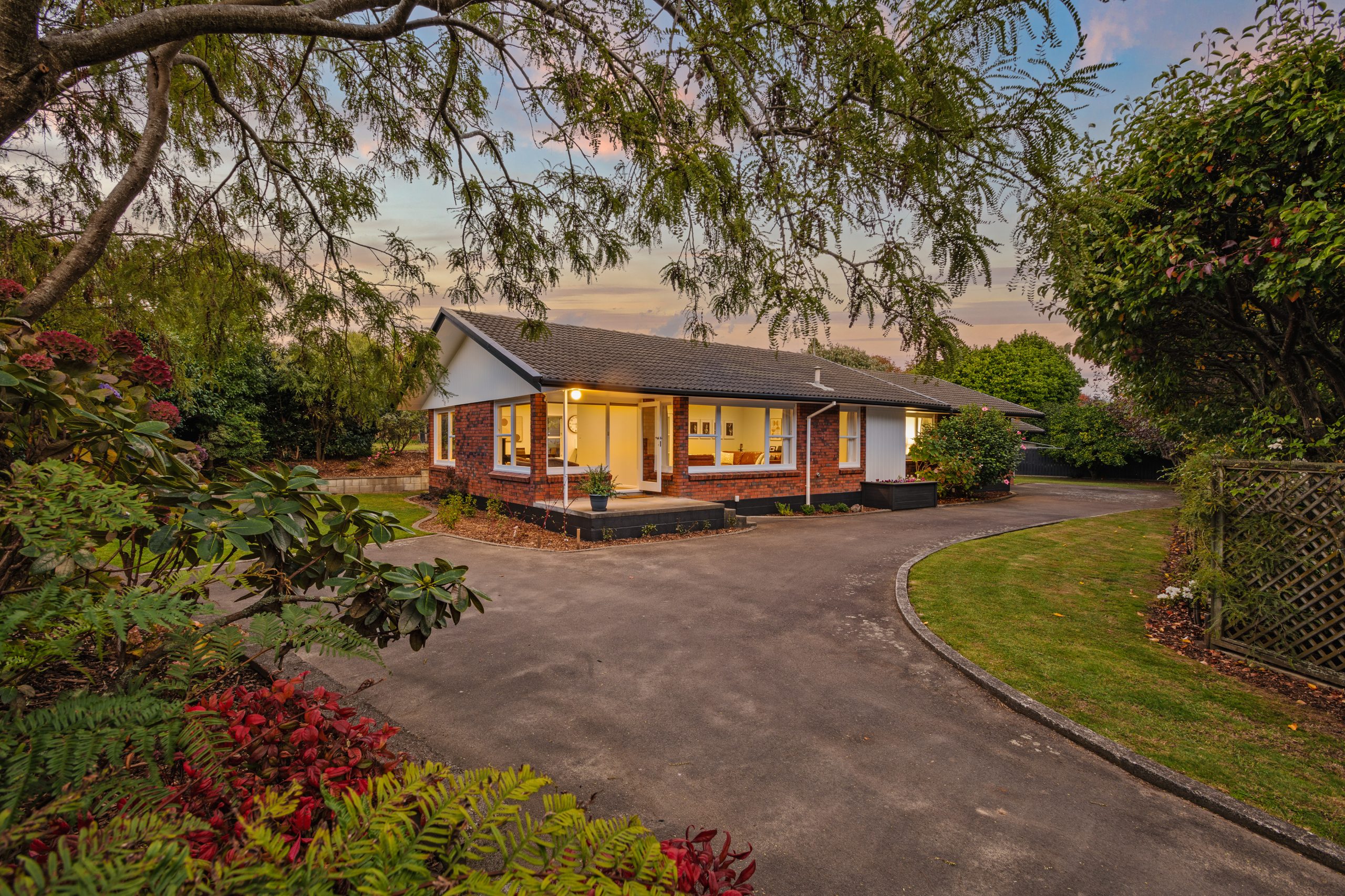 Real Estate Photography, Dusk Photography