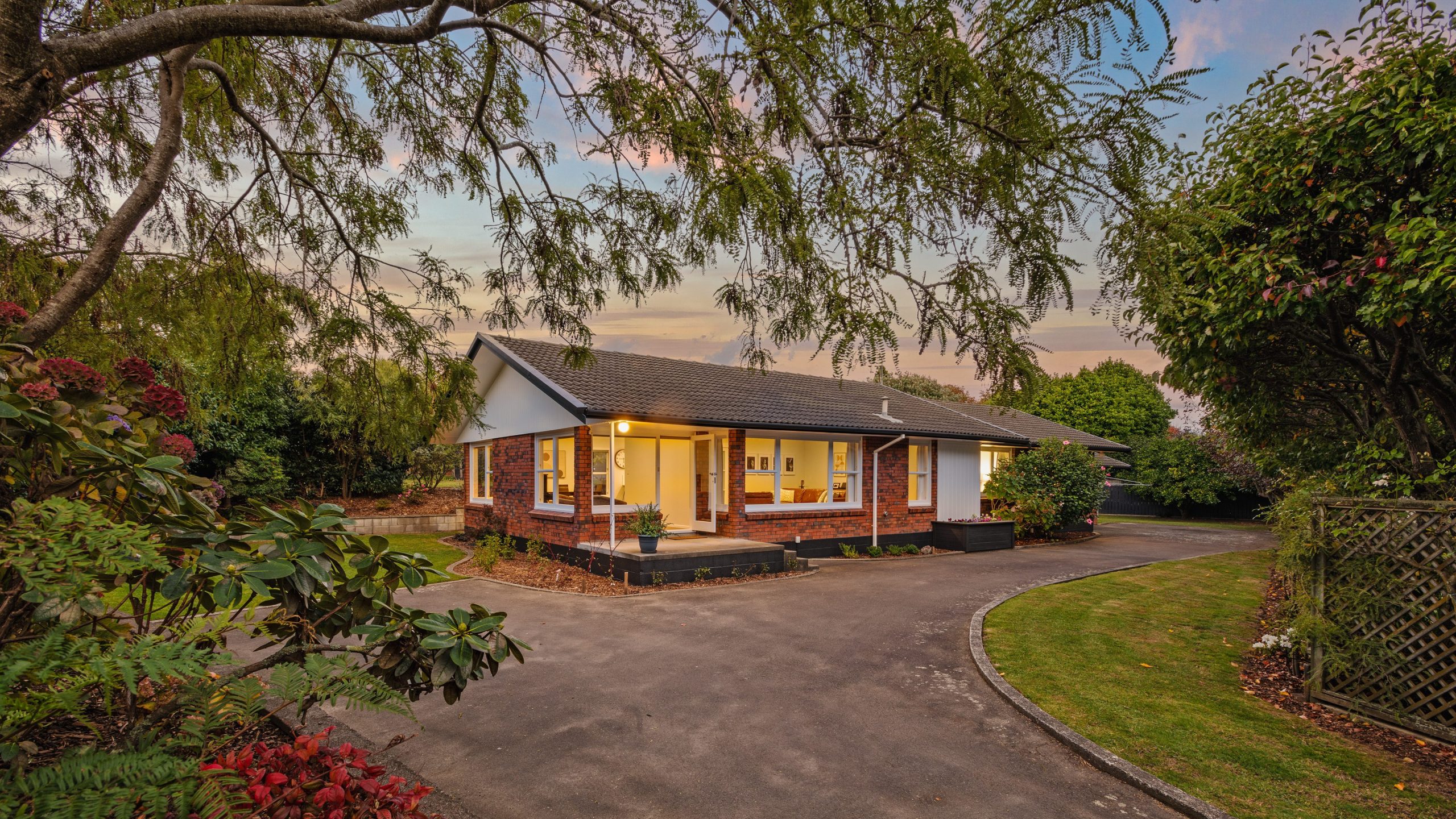 Real Estate Photography, Dusk Photography
